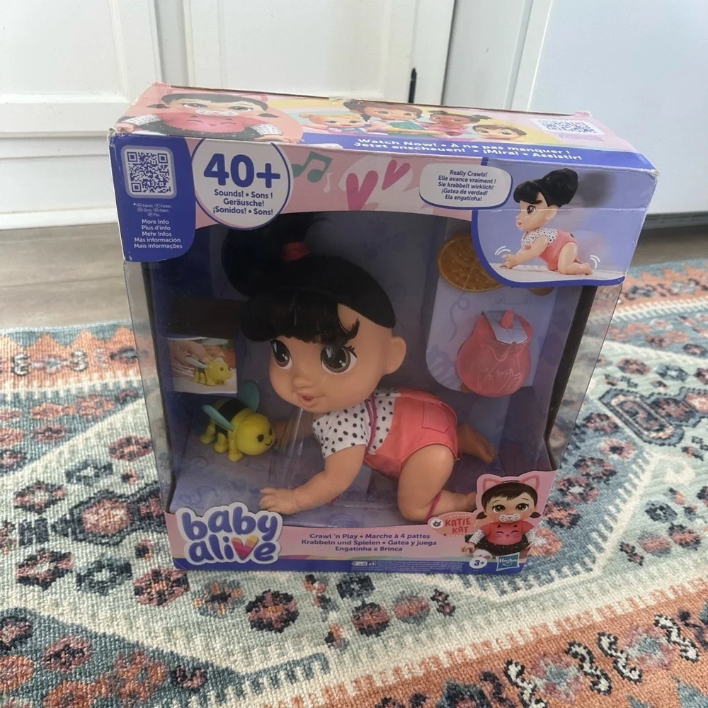New Baby Alive Crawl 'n Play Katie Kat Doll Electronic 40+ Adorable Sound Age 3+